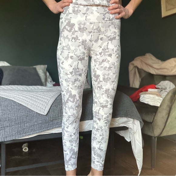 Kyodan matching workout set. Size small - Picture 7 of 8